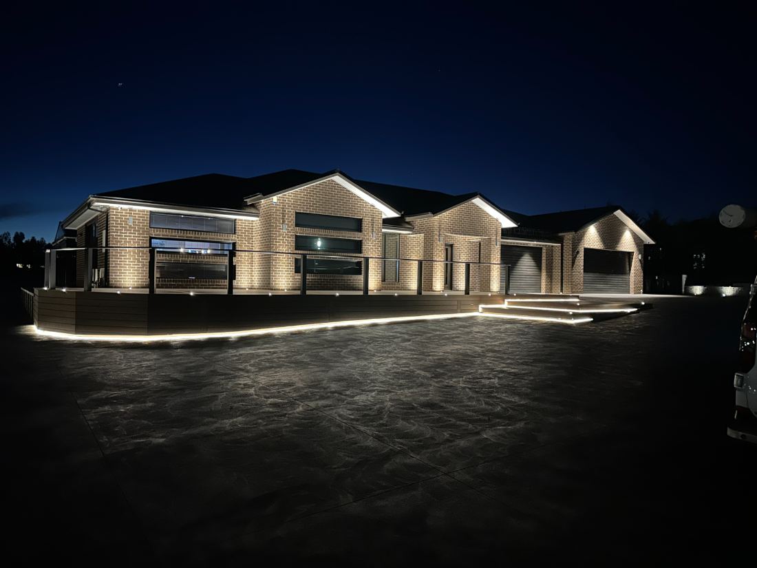 Architectural exterior lighting installed on a Melbourne home by Tecpro Electrical