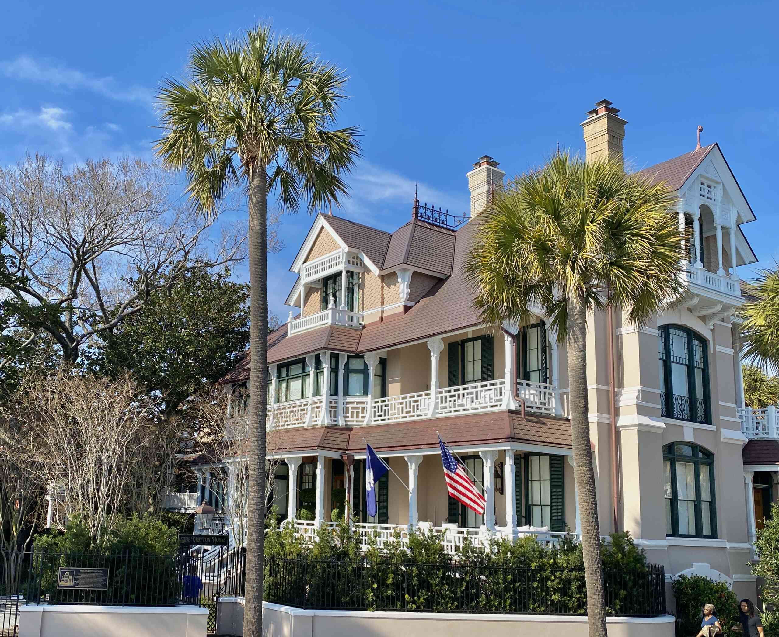 Most of these homes were located on the Ashley River which flows into the Atlantic Ocean.
