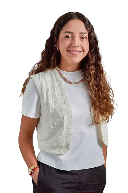 Mon Alonso, Senior Account Manager