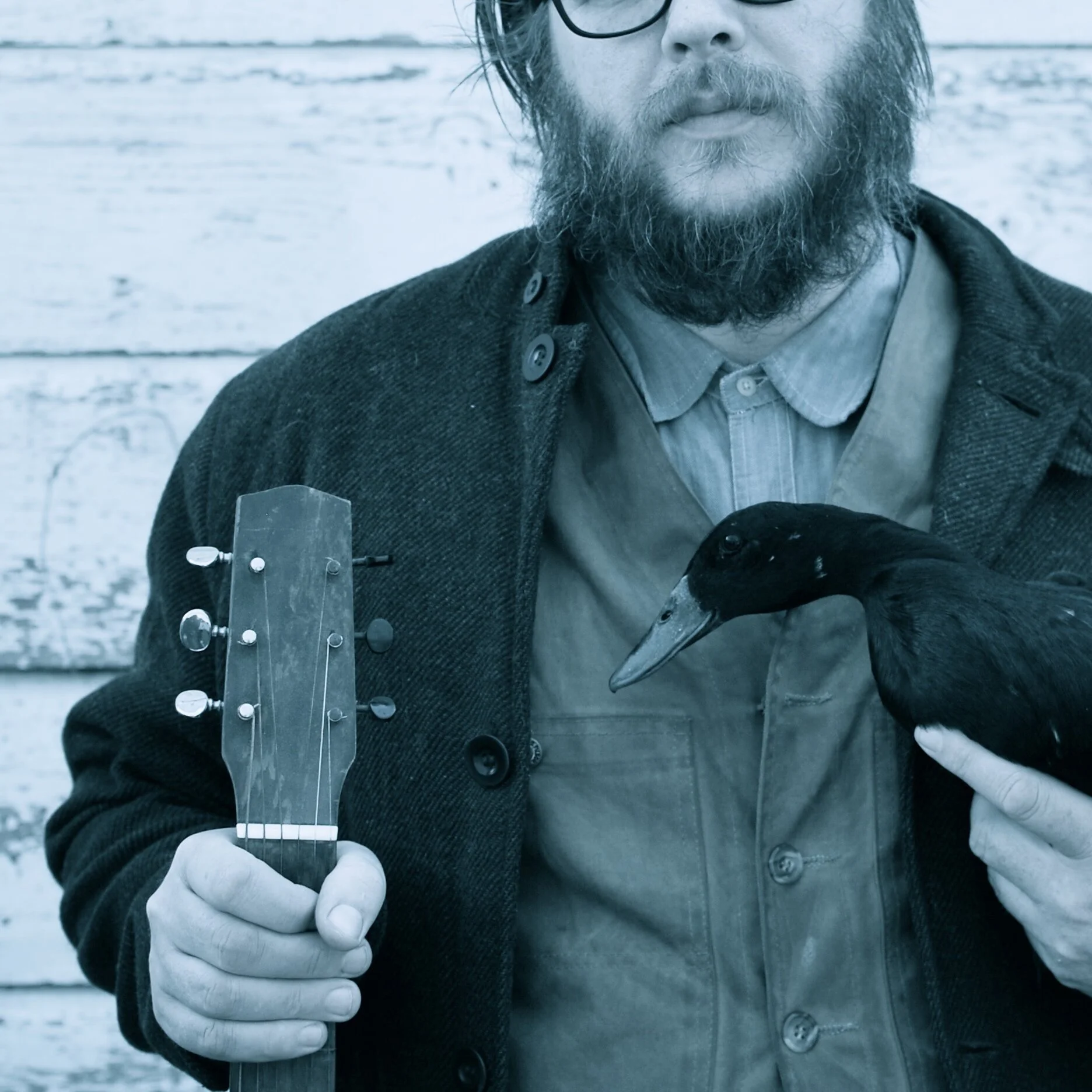 Local Singer/Songwriter Drew Peterson is Flying Solo