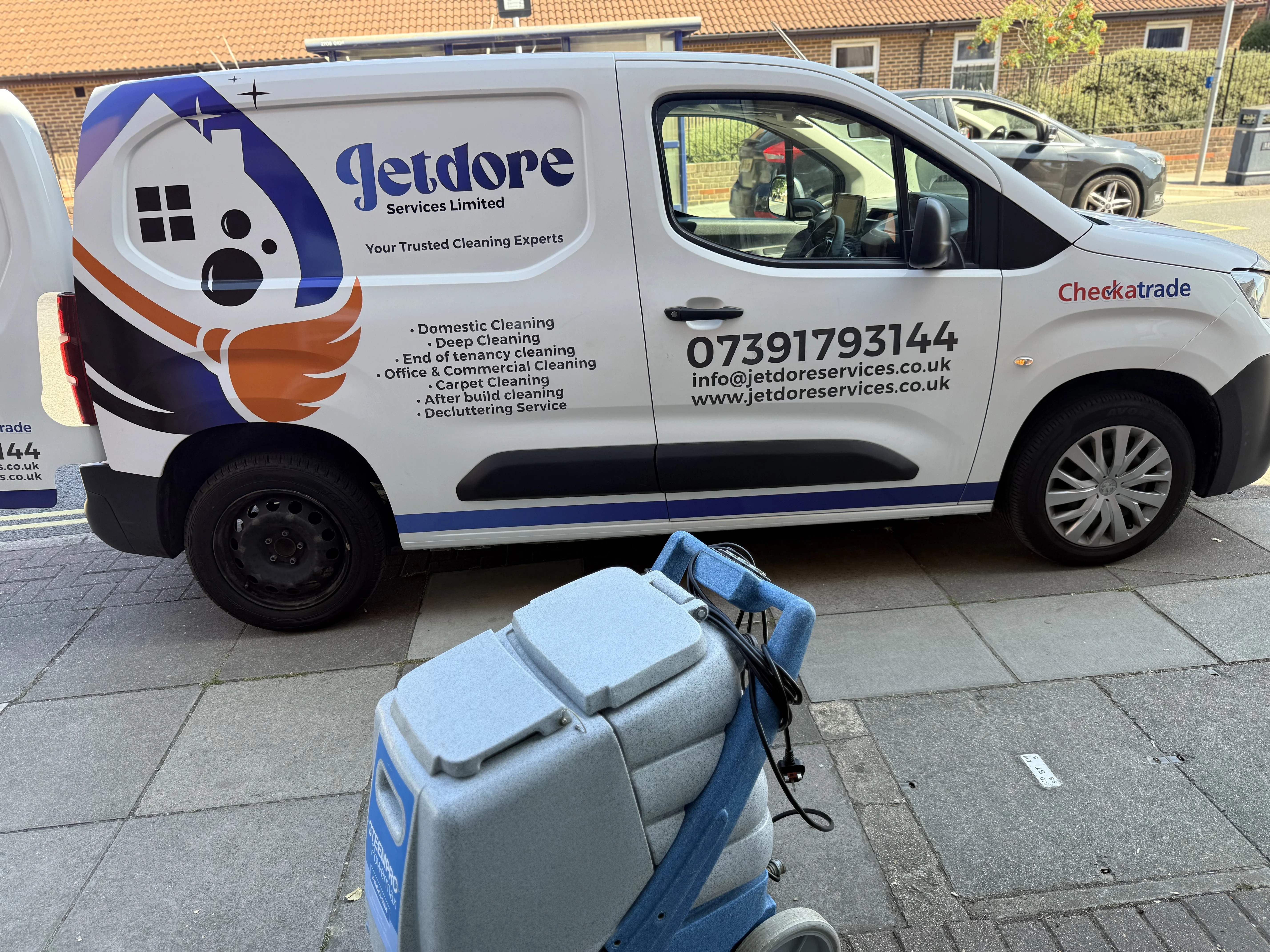 Jetdore car wide