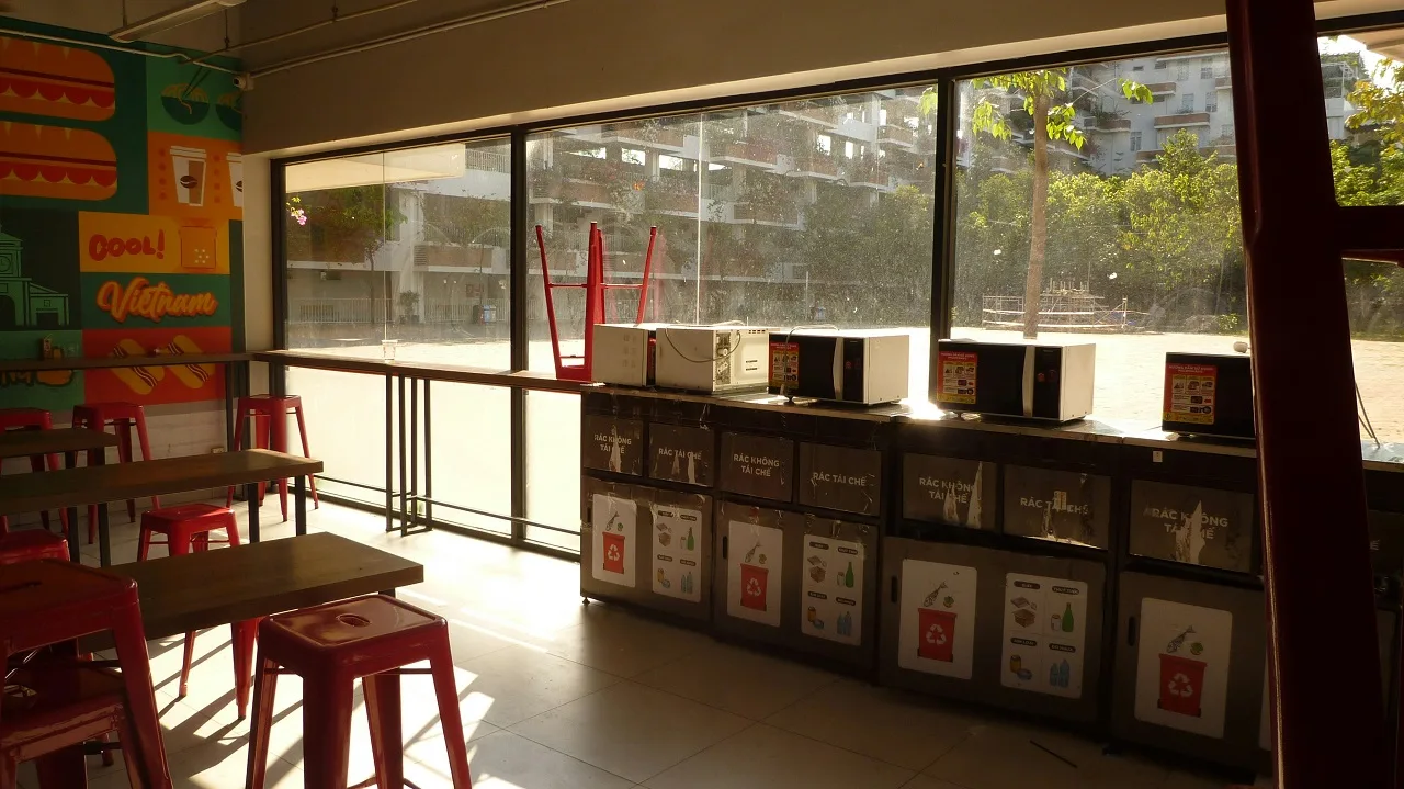 Sunrise Surplus Bin Store: Amazing Deals & Treasure Hunts